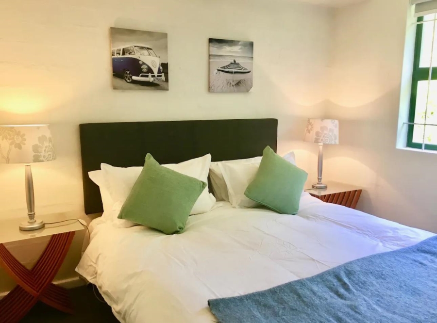2 Bedroom Property for Sale in De Waterkant Western Cape